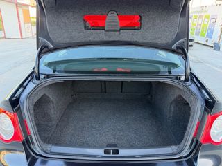 VOLKSWAGEN PASSAT 2.0 TDi 140CV NACIONAL