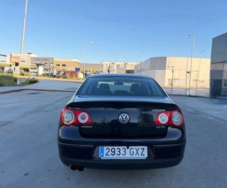 VOLKSWAGEN PASSAT 2.0 TDi 140CV NACIONAL