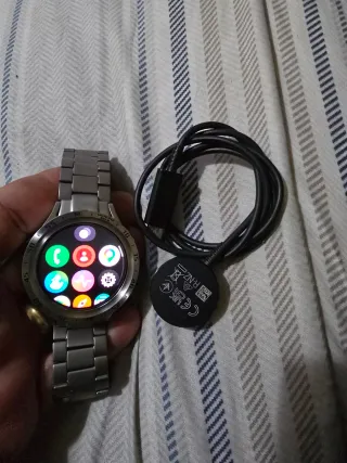 Reloj Samsung Watch 5 Pro LTE