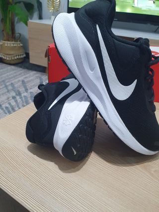 Nike Revolution 7  -T39