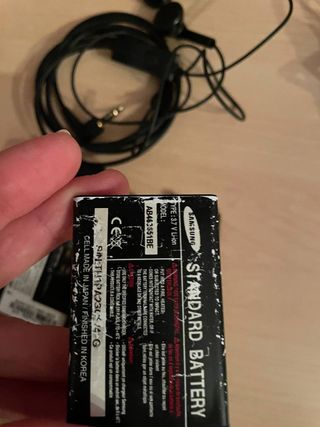 Samsung Móvil Antiguo de Tapa Negro Vodafone