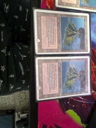 Lote 2 Cartas Magic Volcanic Island