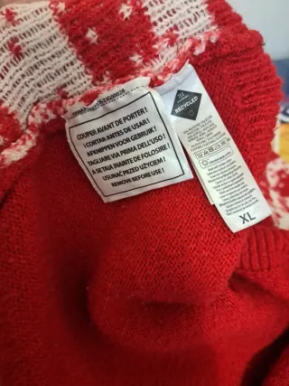 Vestido de lana con oso polar