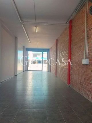 Local comercial en alquiler en La Bordeta en Lleida