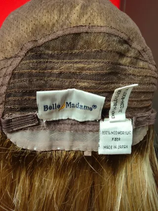 Peluca Belle Madame rubia con mechas