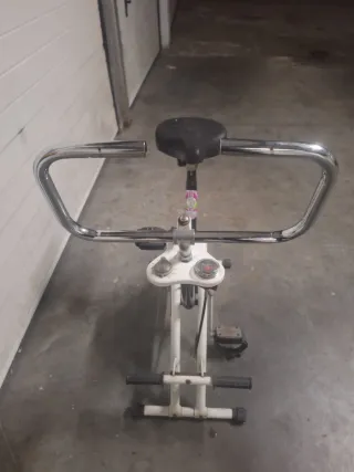 Bicicleta Cicloestática Estrellas