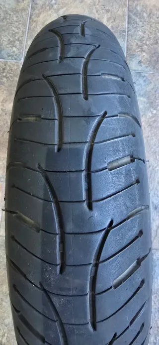 Neumático MICHELIN Pilot Road 4 - 120/70-15 56H