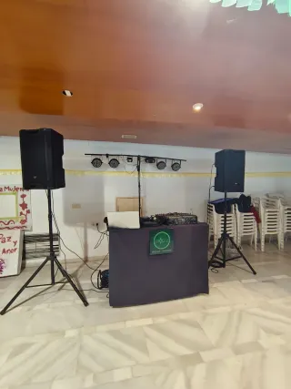 DJ SAAK- DJ I TECNICO DE SONIDO PARA TODO.