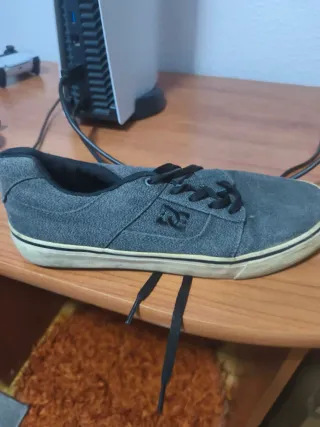 Zapatillas DC Shoes Grises y Blancas