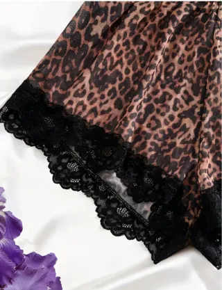 Mono corto mujer leopardo encaje