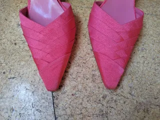 Zapatos de fiesta Pilar Burgos raso coral talla 38
