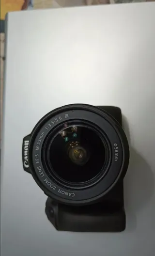 Canon EOS 250D Cámara Negra