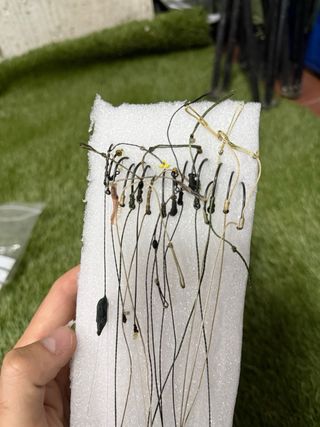 Pacchetto completo per pesca carpfishing con attrezzatura e accessori