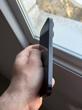 iPhone 14 Pro - 87% Batería - SIN REPARACIONES