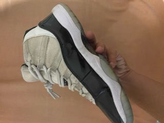 Jordan 11 Negro Blanco