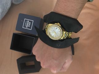 Reloj Dorado Siglo XXI