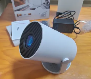 Proyector Magcubic HY300 Pro WiFi + HDMI