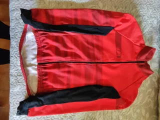 Chaqueta ciclismo invierno roja