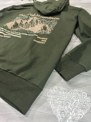 Sudadera Verde The Arid Mountain