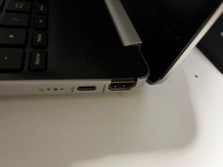 Portátil HP i5-1035G4 8GB RAM 238GB SSD