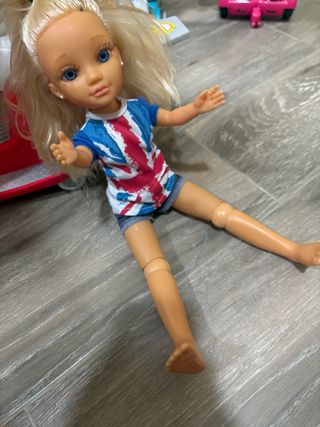 Nancy Motociclista con Moto