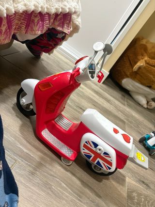 Nancy Motociclista con Moto