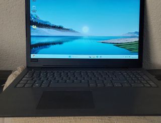 LENOVO V130-8GB RAM-HDMI-WIFI 5G-Procesador 2.60 G