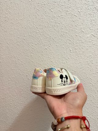Zapatillas bebé Mickey Mouse