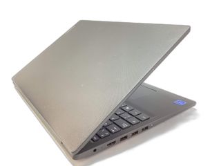 pc portatil lenovo v15