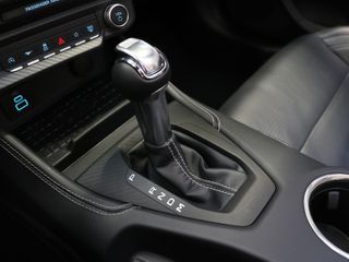 Ford Mustang 5.0 Ti-VCT V8 Cabrio GT Fastback 331 kW (450 CV)