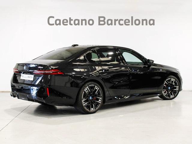 BMW Serie 4 2025, foto 4