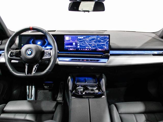 BMW Serie 4 2025, foto 7