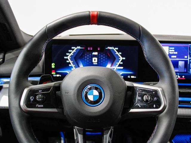 BMW Serie 4 2025, foto 13