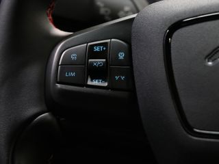 Ford Mustang Mach-E Premium RWD Rango Extendido 216 kW (294 CV)