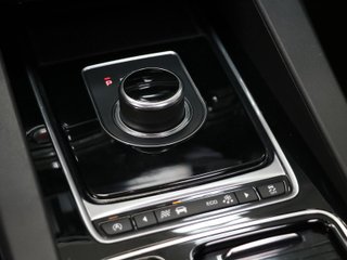 Jaguar F-PACE 2.0L i4D Pure AWD Auto 132 kW (180 CV)