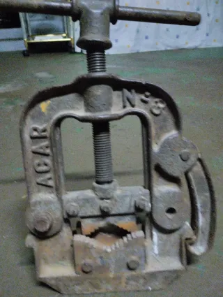 Mordaza Acar N.º 3 para tubos