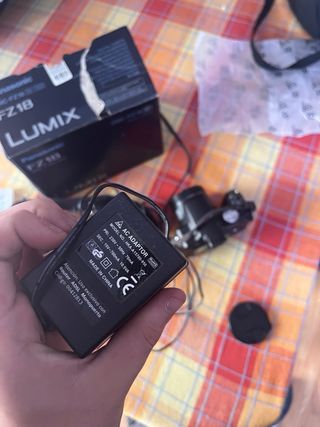 Cámara Panasonic Lumix DMC-FZ18 Leica