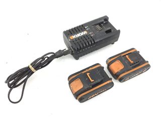 taladro a bateria worx wx3724