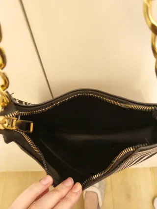 Bolso estampado cebra cadena dorada