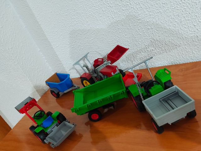 Playmobil Lote Tractores y Remolques