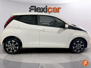 Toyota Aygo 1.0 70 x-play