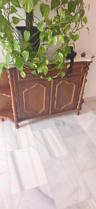 Mueble de salón de madera