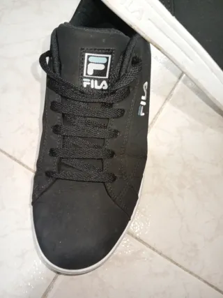 Zapatillas Fila Negras