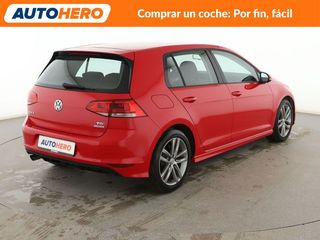 Volkswagen Golf 1.6 TDI Sport by R-Line BlueMotion
