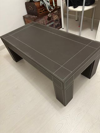 Mesa de centro de piel