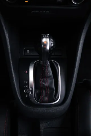 Volkswagen Golf 35 ANIVERSARIO GTI DSG
