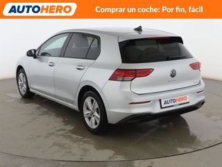 Volkswagen Golf 1.0 eTSI Life