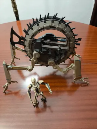 Star Wars Grievous WheelBike + Figura