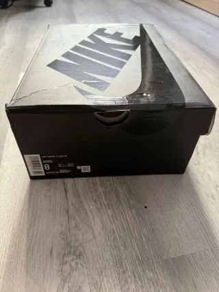 Nike Air Force 1 x Supreme