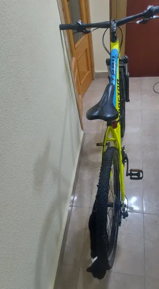 Bicicleta Montaña Amarilla